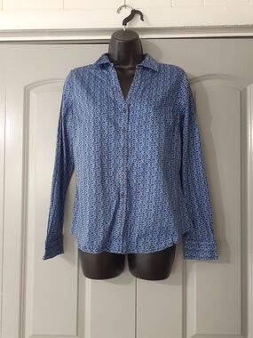Dana Buchman Blue Patterned Button-Down Shirt